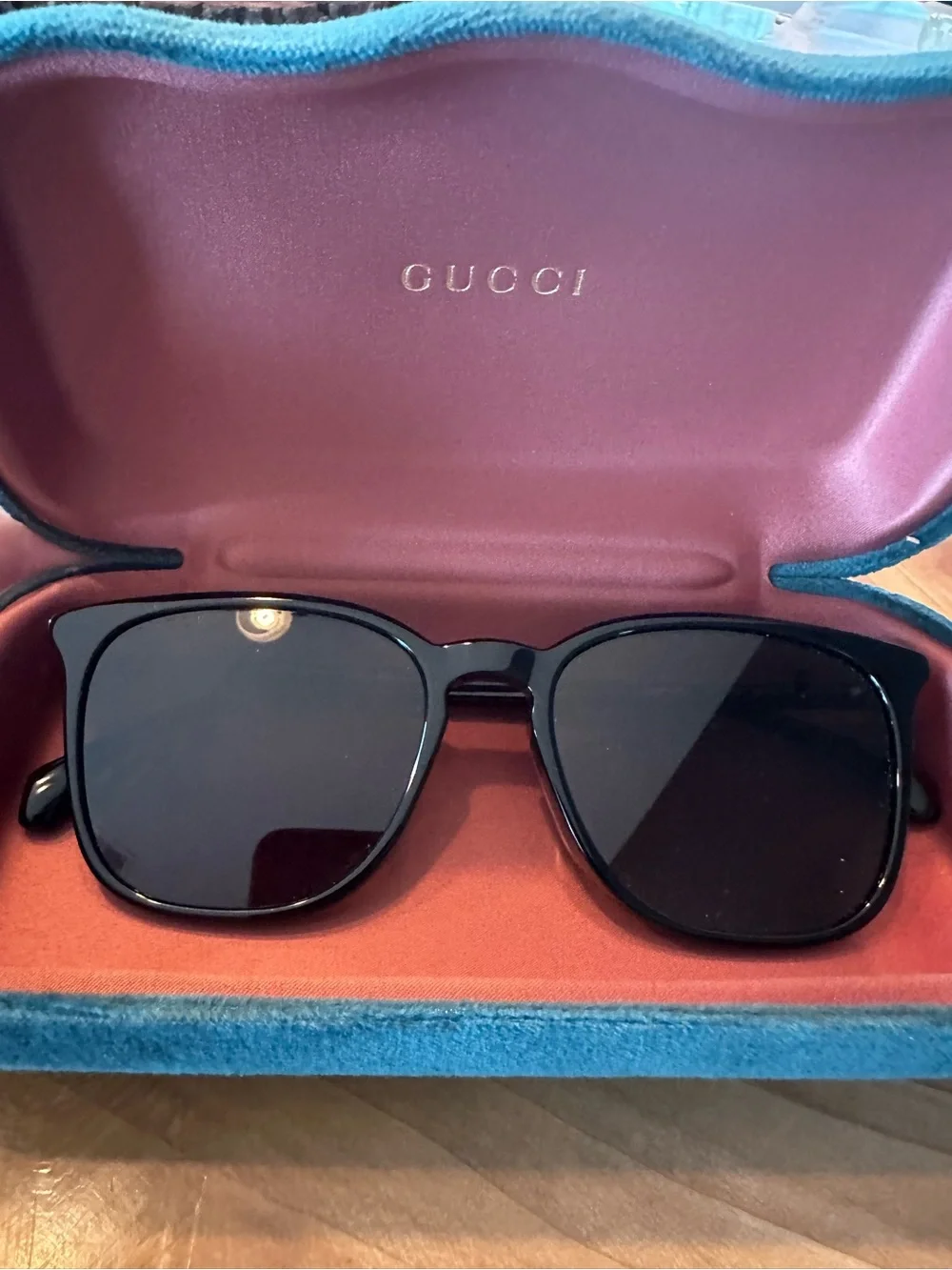 Gucci Black Gloss Square Sunglasses with Dark Lenses